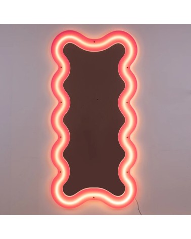 Espejo “Supercurve Mirror Tall” – SELETTI