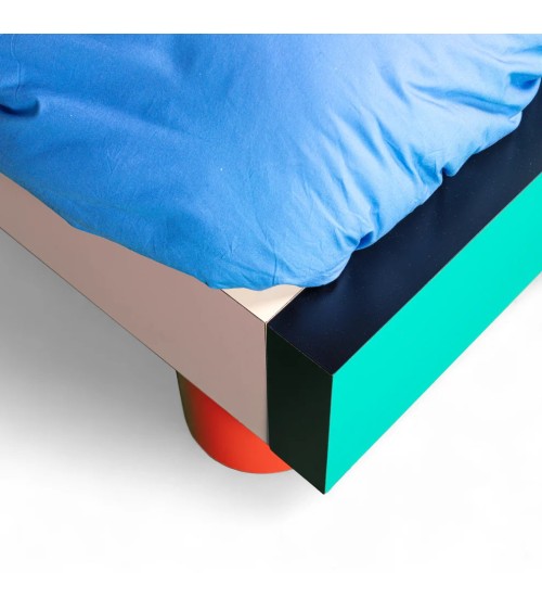 Bett “Superbed Red Grid” – SELETTI