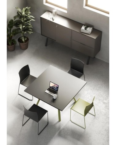 Artesia Stuhl GABER stapelbar contract design | BHOME