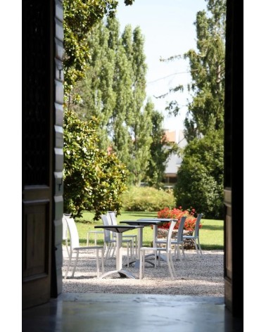 Chaise Liberty GABER empilable intérieur extérieur | BHOME