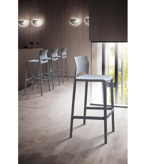 Sgabello Bakhita GABER impilabile outdoor | BHOME