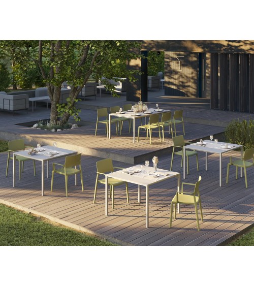 Lilibet Stuhl GABER stapelbar outdoor Design | BHOME