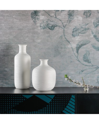 Vase “Stripe” – TONIN CASA | Ribbed ceramic design vase | BHOME by Arredi Barbàra