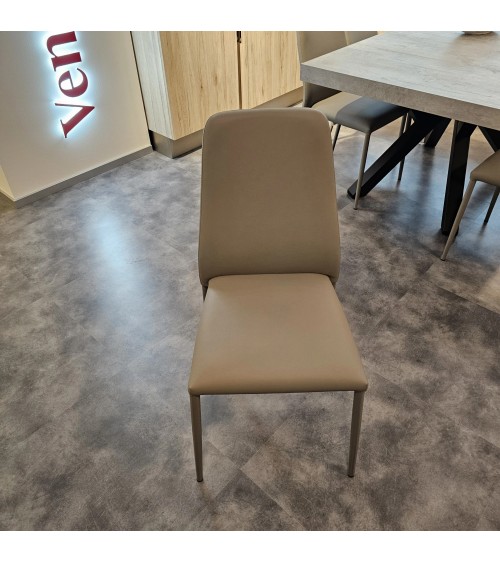 Club Stuhl CONNUBIA Taupe | Bhome by Arredi Barbàra