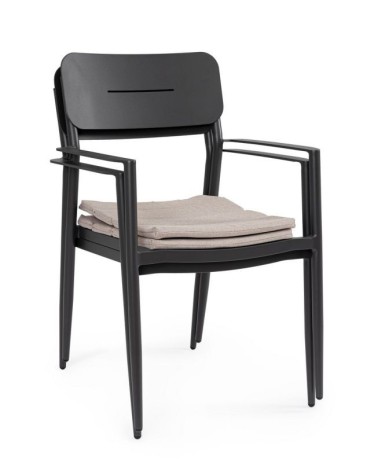 The structure is made of powder-coated aluminum (polyester), designed for continuous outdoor use. The chair features a seat cush