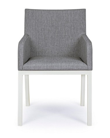 The structure is made of powder-coated aluminum (polyester), designed to ensure stability and resistance to weather conditions.