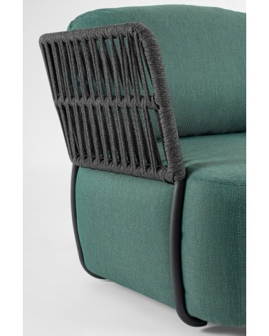 La poltrona PALMER appartiene alla collezione Bizzotto Homemotion ed è realizzata con struttura in alluminio verniciato a polver