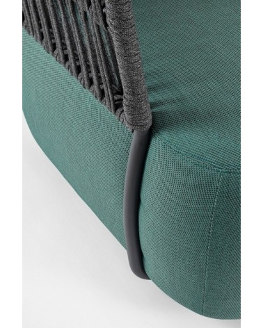 La poltrona PALMER appartiene alla collezione Bizzotto Homemotion ed è realizzata con struttura in alluminio verniciato a polver