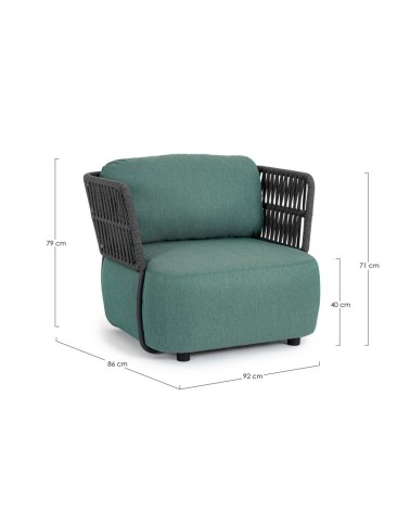 La poltrona PALMER appartiene alla collezione Bizzotto Homemotion ed è realizzata con struttura in alluminio verniciato a polver
